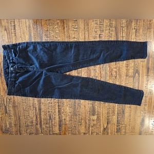 AEO black curvy high rise jegging.  Size 10
